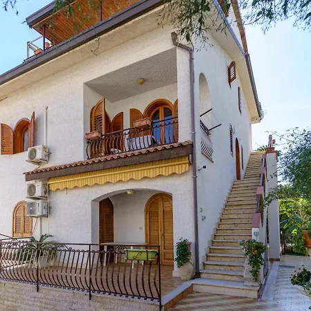 Cavallaro Giardini-Naxos